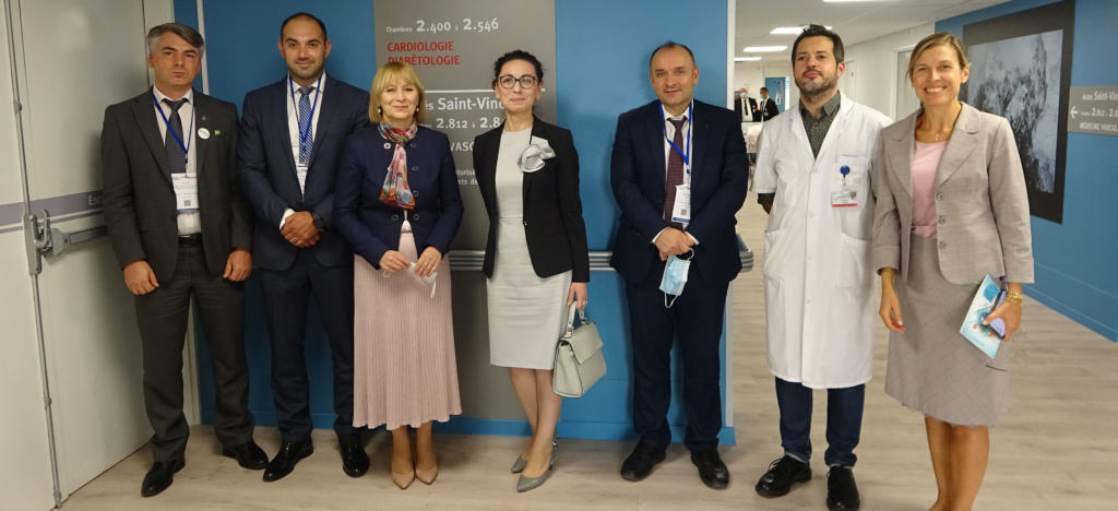 image groupe moldavie - Visit of a delegation from the Ministry of Health of Moldova